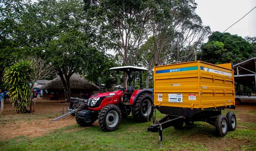 Governo de RO fortalece agricultura indígena com entrega de equipamentos