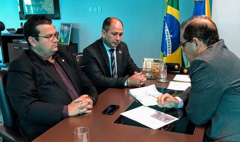 Ezequiel Junior cobra do Governador celeridade no projeto que anula 11 reservas ambientais em Rondônia