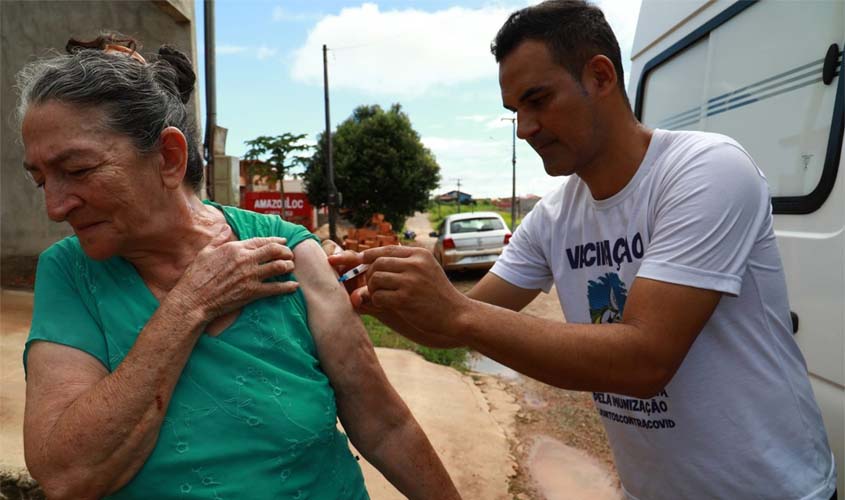 Semusa realiza a imunização no bairro Bosque dos Ipês neste sábado, 5