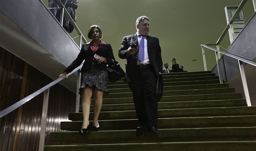 Ex-governadores do Rio são presos por receber R$ 25 milhões em propina