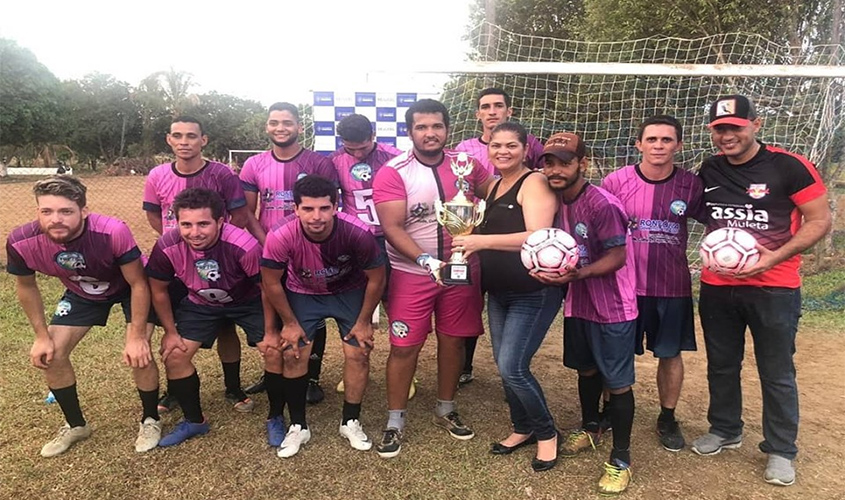 Cássia Muleta apoia Torneio de Futebol Society em Jaru