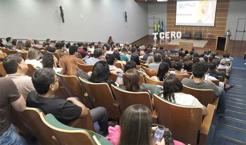 Com recursos próprios, Tribunal de Contas inova com ação pedagógica pioneira e amplia a qualificação em contratações públicas em Rondônia