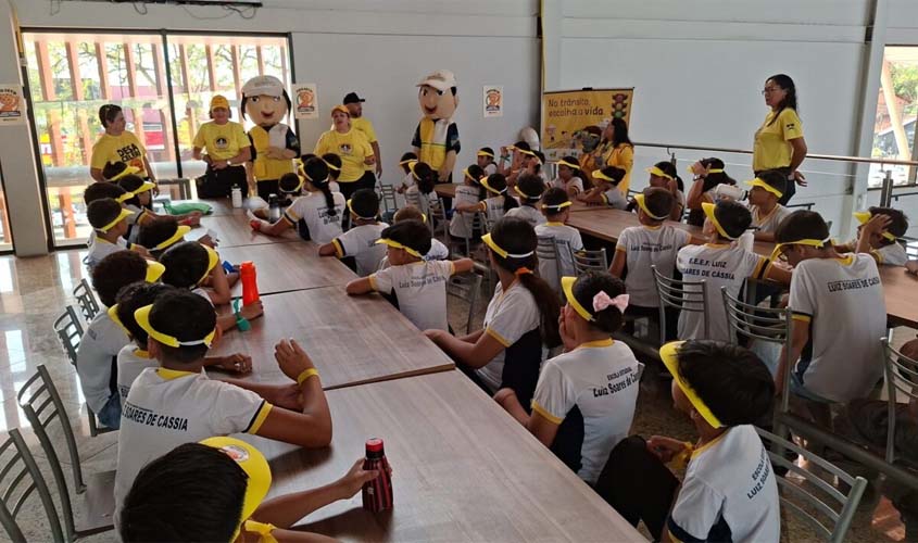 Segunda edição do projeto Agente Mirim no Trânsito é encerrada com atividade prática na rodoviária de Porto Velho