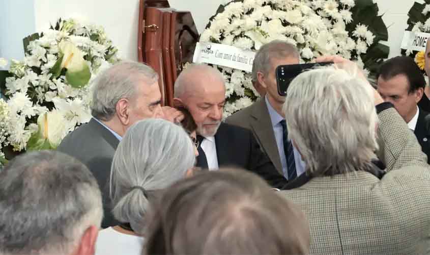 Mino Carta foi o maior jornalista brasileiro, diz Lula