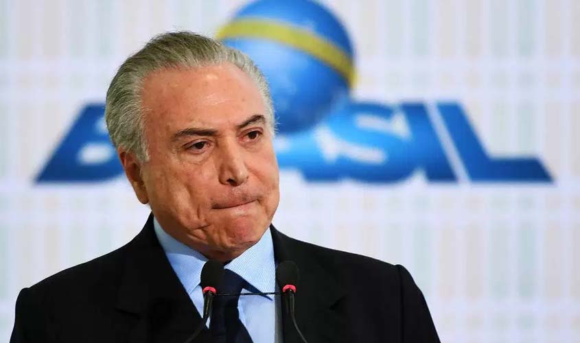 Temer diz que é preciso enfrentar denúncia sem sentido feita por criminosos