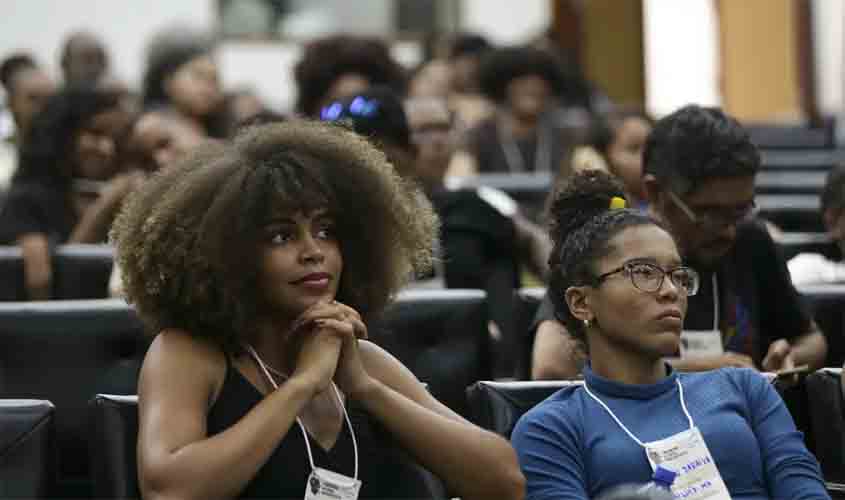 Com quase 10 milhões, número de universitários é o maior em nove anos