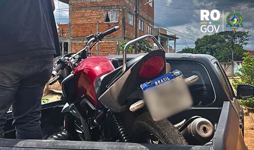 Polícia Civil apreende moto usada em manobras perigosas