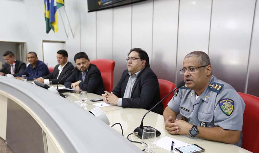 ​​​​​​​Reunião na Assembleia debate situação da regularização fundiária da Escola Tiradentes