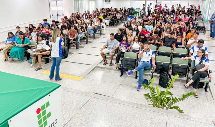 10º Acelero Enem da Elero encerra ciclo em Guajará-Mirim com dicas de prova