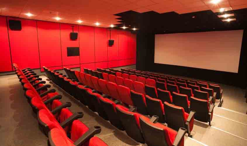 Medida provisória adia prazo para salas de cinema tornarem-se acessíveis a cegos e surdos  