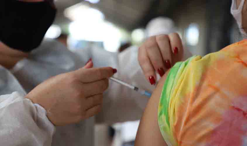 Idosos acima de 80 anos preenchem as mais de 3 mil vagas do agendamento da vacina contra a Covid-19 em Porto Velho