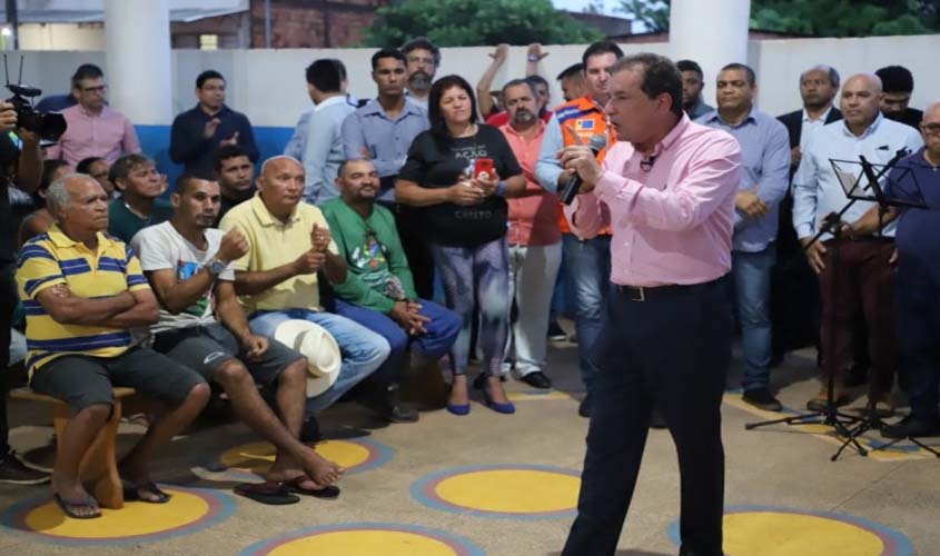 Prefeito Hildon Chaves assina ordem de serviços para retomar obras no Flamboyant e avenida Mamoré