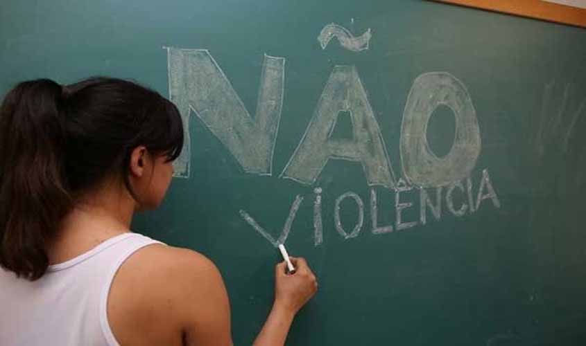 Sintero denuncia mais um caso de violência em escola e pede providências