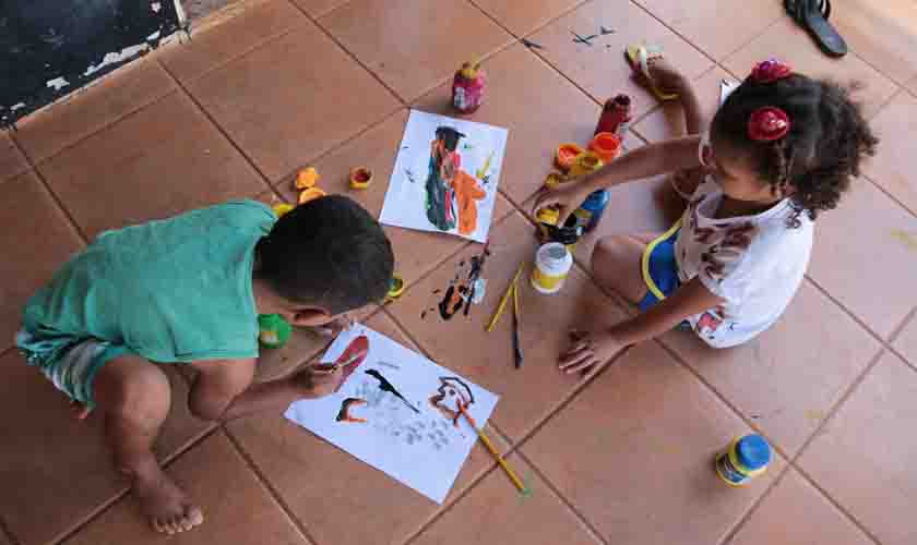 Busca ativa transforma realidade de crianças que aguardam por adoção no Brasil
