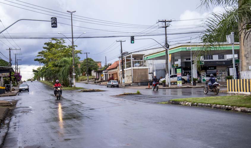 Obra na av. Rio de Janeiro proporciona segurança no trânsito e deixa moradores e comerciantes satisfeitos