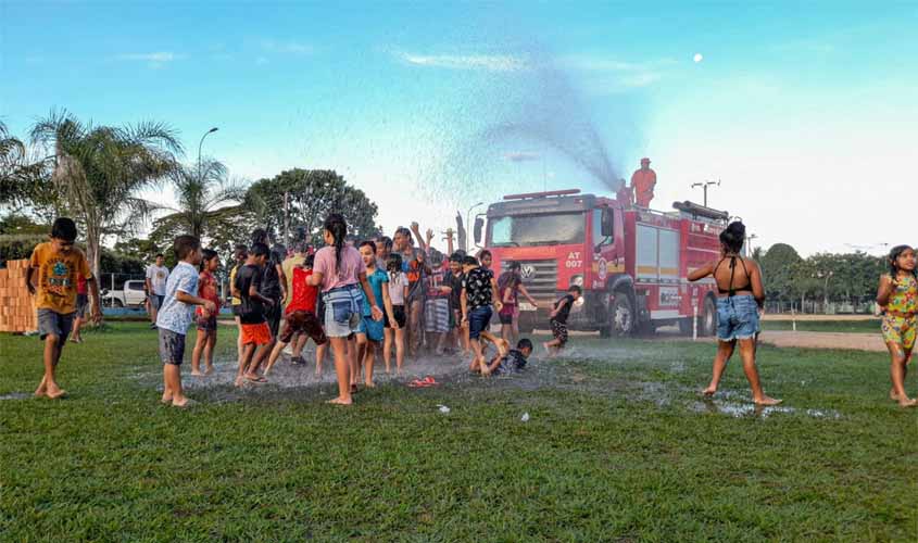 Mais de 500 participam de tarde recreativa contra às drogas e o alcoolismo