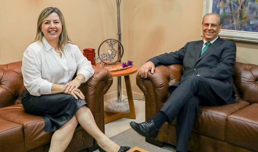 Nova presidente da Ameron faz visita institucional ao TJRO
