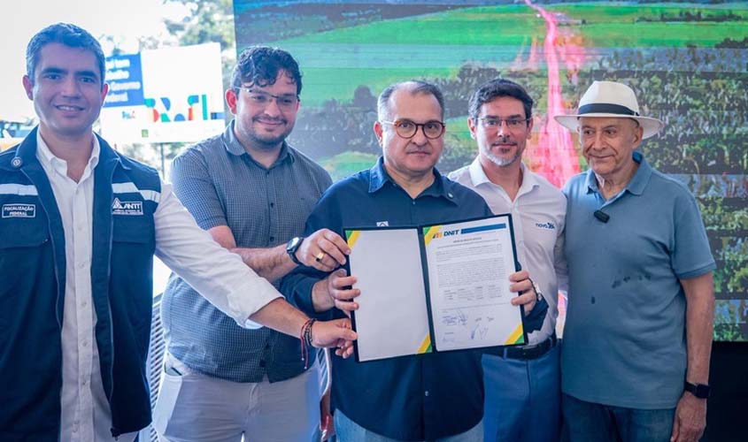 Ministro entrega ponte no Rio Candeias e autoriza R$ 558 mi em obras em RO