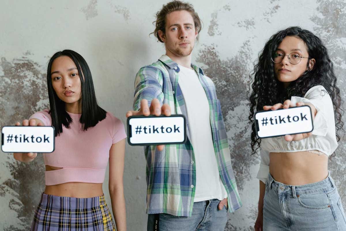 Comprar seguidores permanente: 3 Opções com Reposição para TikTok