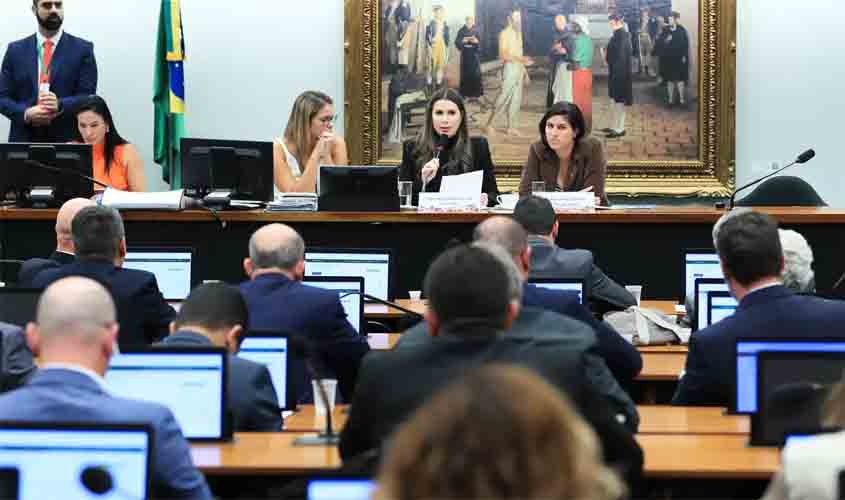 Votação da PEC das drogas é adiada na CCJ da Câmara