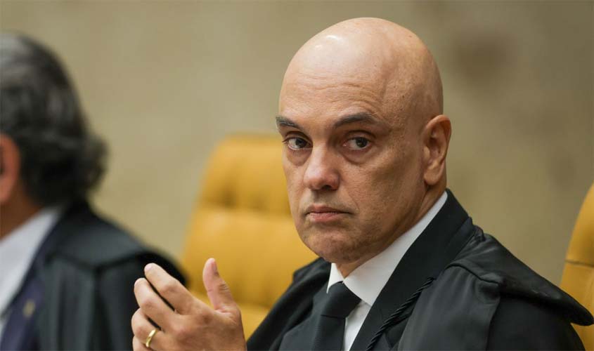 Fachin autoriza AGU a defender Moraes nos EUA