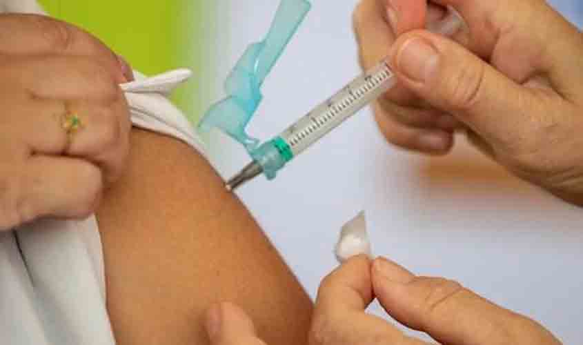 Vacina da gripe não deixa gripado, explica médica sanitarista