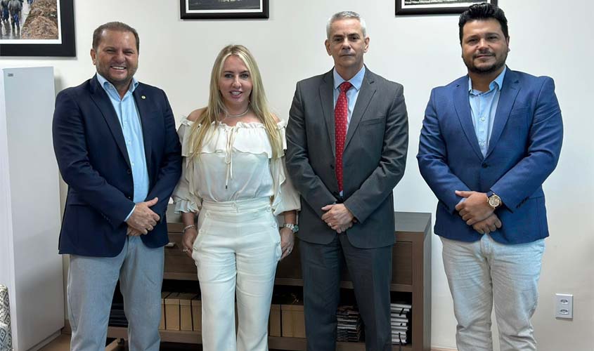 Presidente Marcelo Cruz e deputados visitam o Ministério Público do Estado de Rondônia