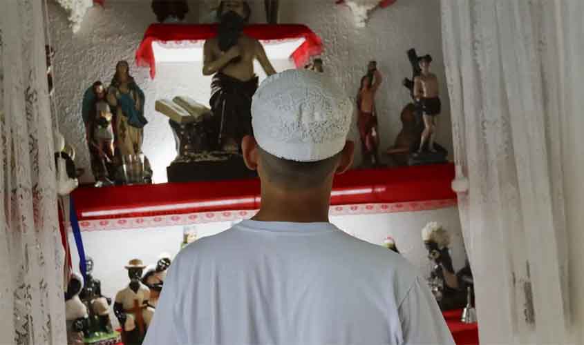 Como reconhecer o racismo religioso no ambiente de trabalho