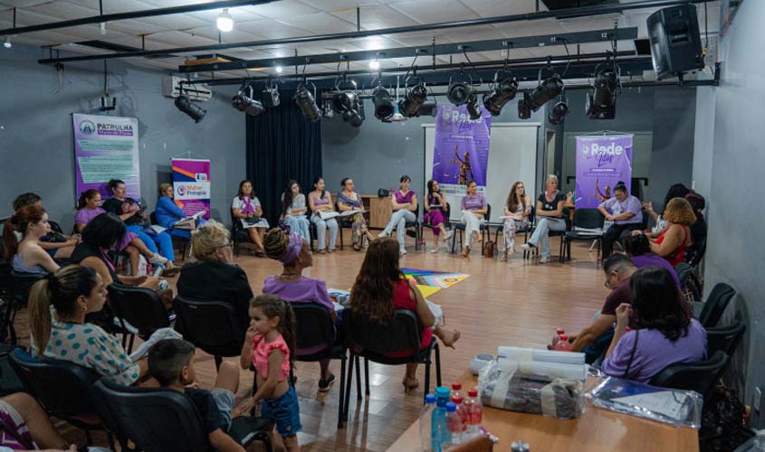 Agosto Lilás reforça combate à violência contra a mulher