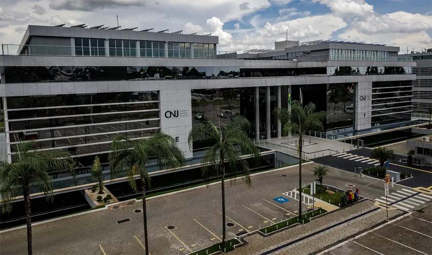 CNJ extingue aposentadoria compulsória como punição a juízes