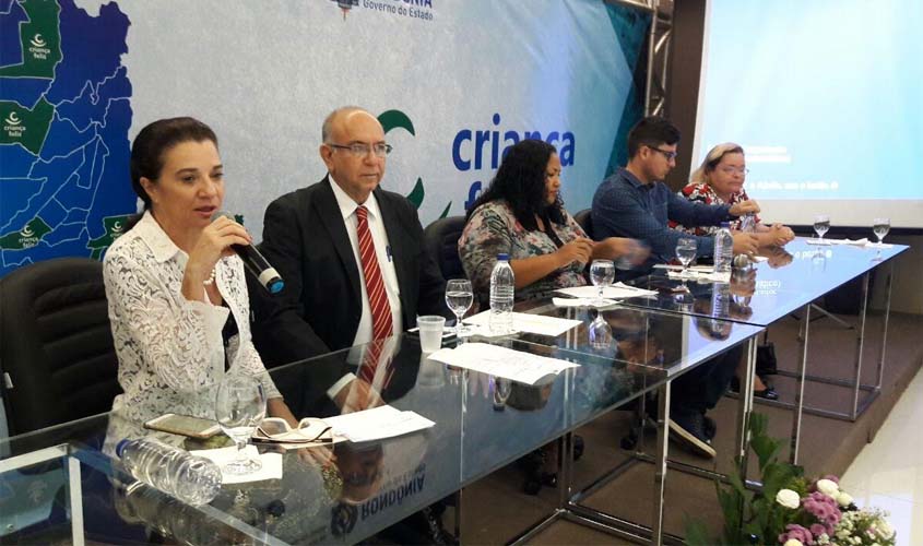 Marinha Raupp apoia implantação do Programa Criança Feliz em Rondônia