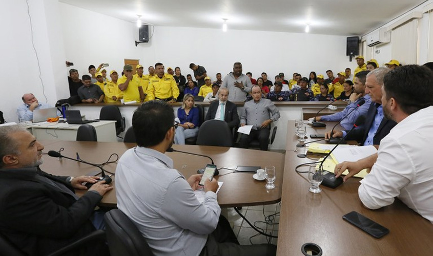 Constituição e Justiça delibera sobre PEC dos Bombeiros Civis