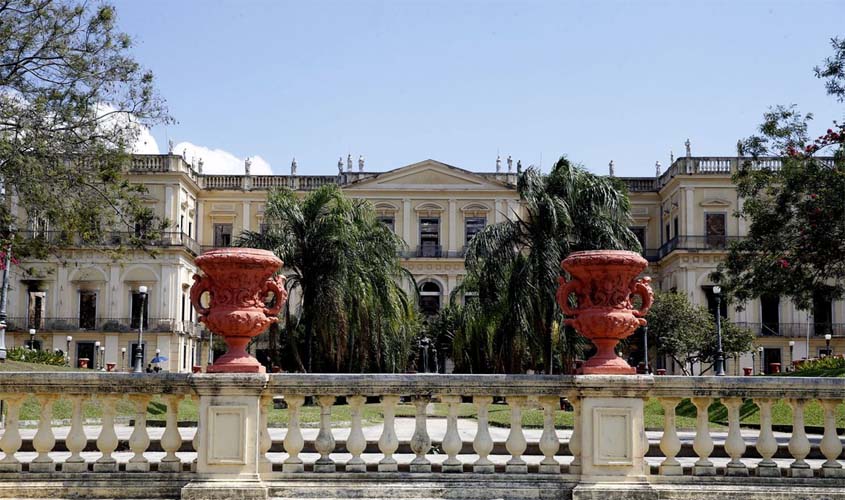 Prédio do Museu Nacional será reconstruído em quatro etapas