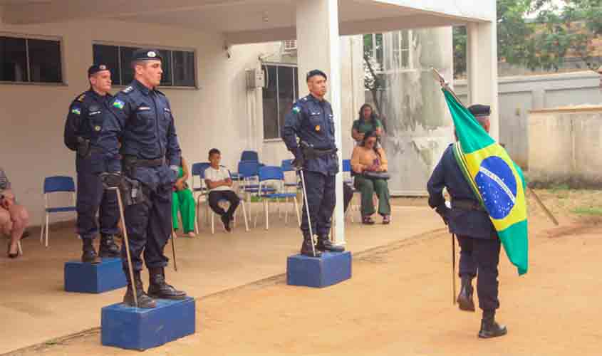 Dra. Taíssa prestigia solenidade da passagem de comando da 3ª Companhia de Policiamento Ostensivo de Nova Mamoré