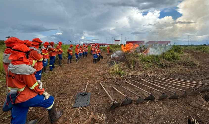 Governo de RO contrata agentes temporários para reforçar combate a incêndios florestais na estiagem de 2025