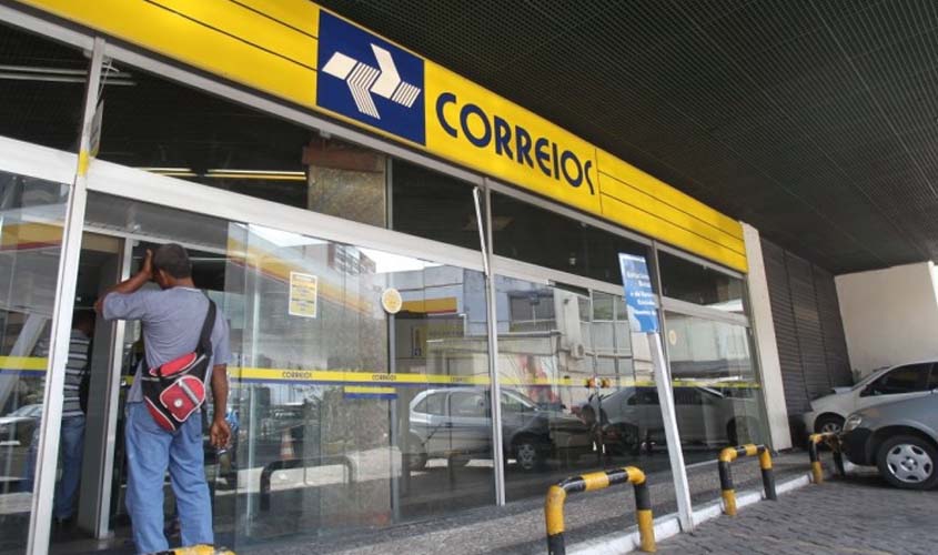 Governo decreta intervenção no fundo de pensão dos Correios