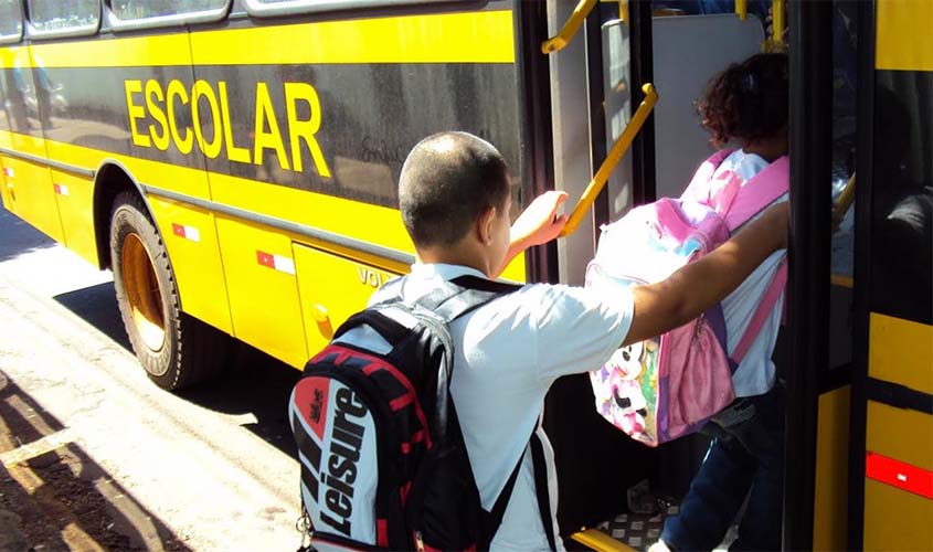 TCE/RO aprova determinações a órgãos estaduais visando melhoria do transporte escolar em RO