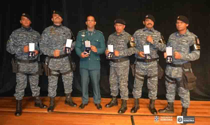 Cerimônia entrega Medalha do Mérito Governador Jorge Teixeira a agraciados