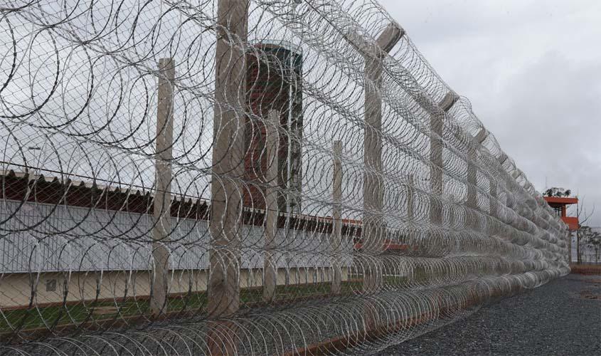 STF dá seis meses para União elaborar plano contra crise carcerária