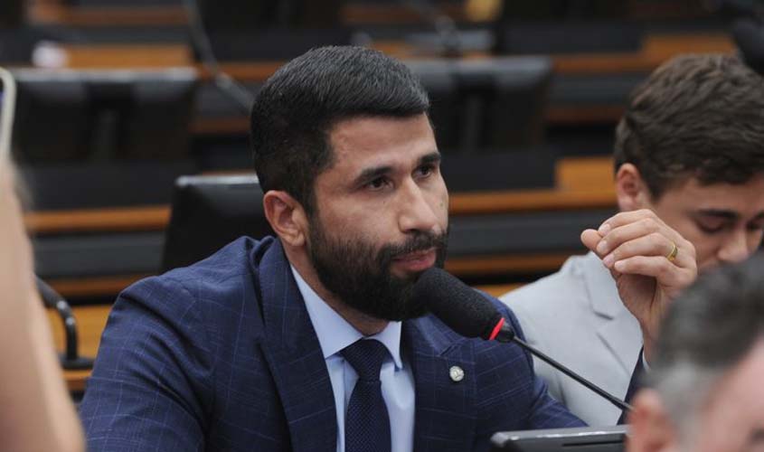 Aprovado porte de arma para monitores de ressocialização