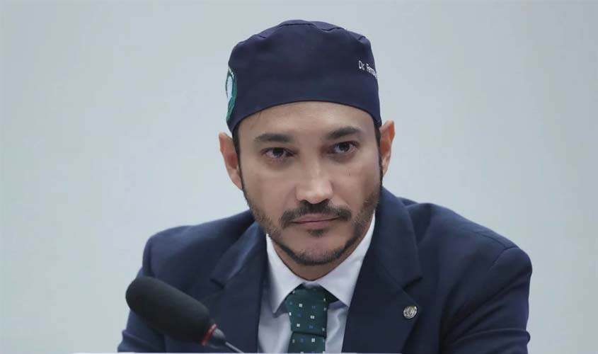 Quaest aponta Fernando Máximo na liderança para o Senado em Rondônia