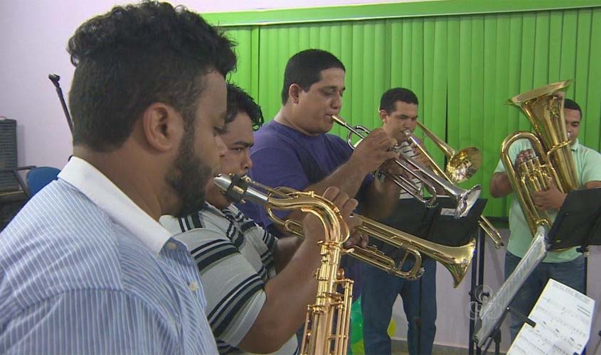 Prefeitura realiza Dia da Cultura na Praça Aluízio Ferreira