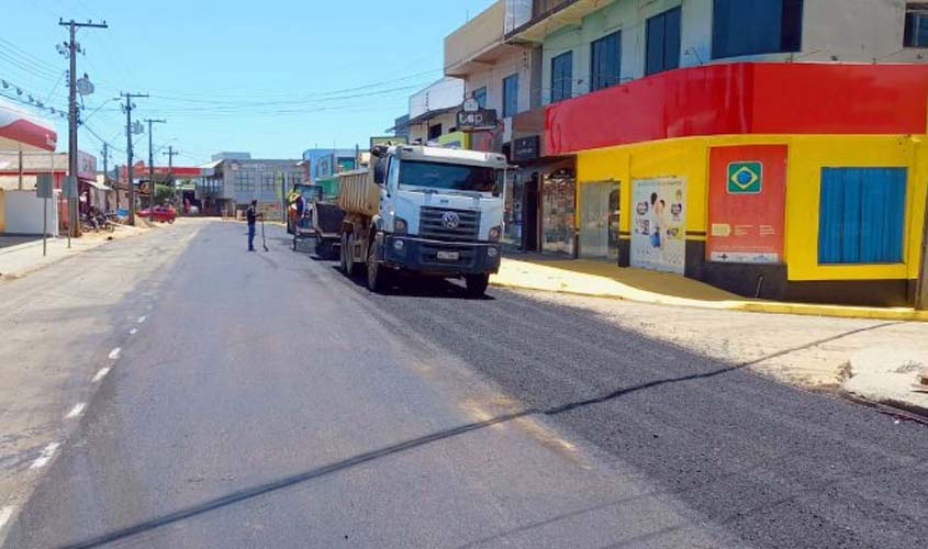 DER intensifica trabalho de nova pavimentação asfáltica