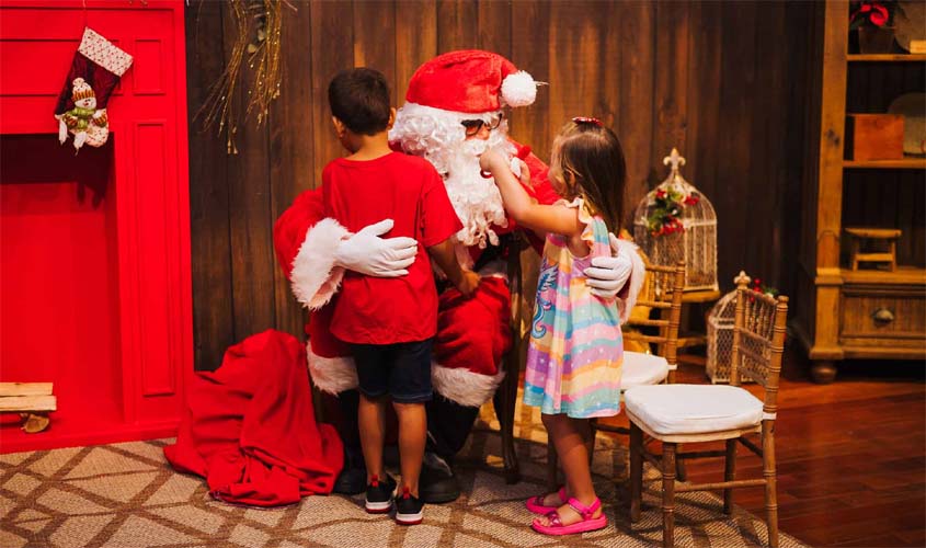 Mais de 3 mil pessoas passaram pela Casa do Papai Noel no CTC Sicoob Credisul 