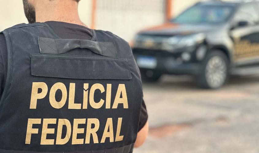 PF, em ação conjunta com a PMRO, apreende dinheiro durante fiscalização na BR-364 em Rondônia