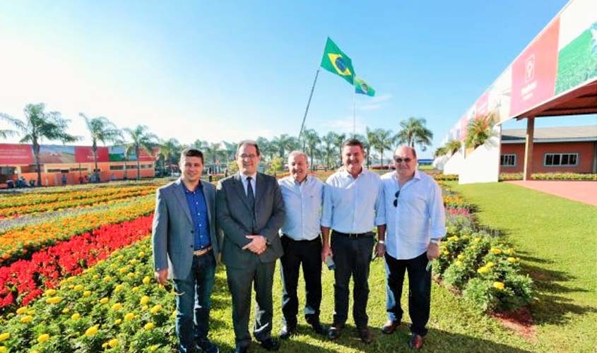 Governo promove Rondônia com estande na maior feira agropecuária do país em Cascavel, Paraná  