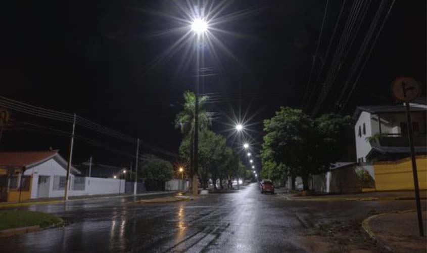 Energisa investe mais de R$ 21,8 milhões e deixa cidades mais iluminadas no interior de Rondônia