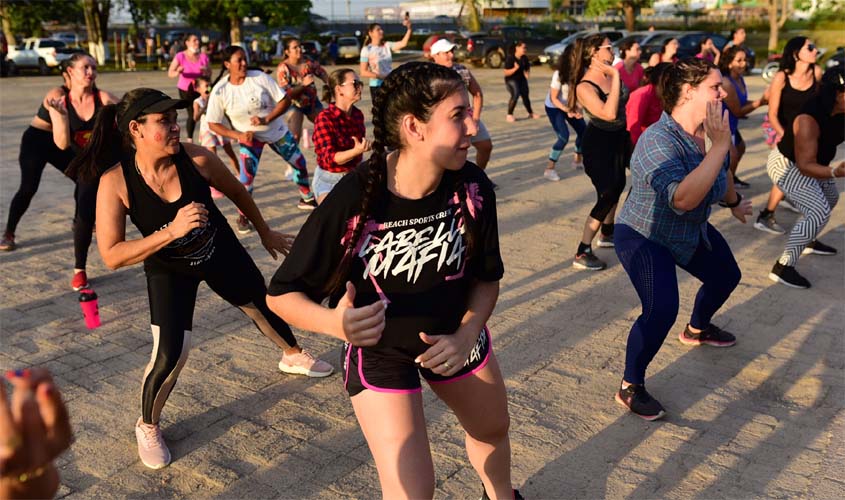 Prefeitura programa Aulão de Hit Dance das Mulheres Evento vai acontecer sábado, 9, no ginásio Gerivaldão