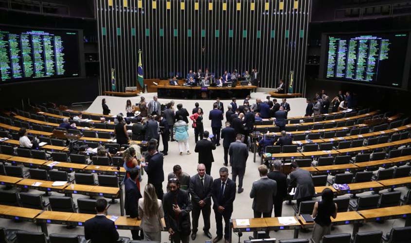 Câmara aprova PEC da Segurança Pública em 2º turno  