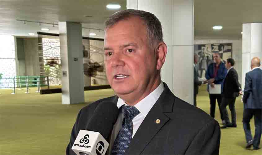 Lúcio Mosquini propõe flexibilização das 11 horas de descanso para caminhoneiros